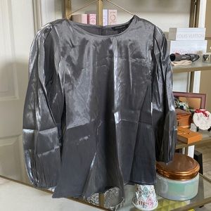 Banana republic long sleeve puffer sleeve top